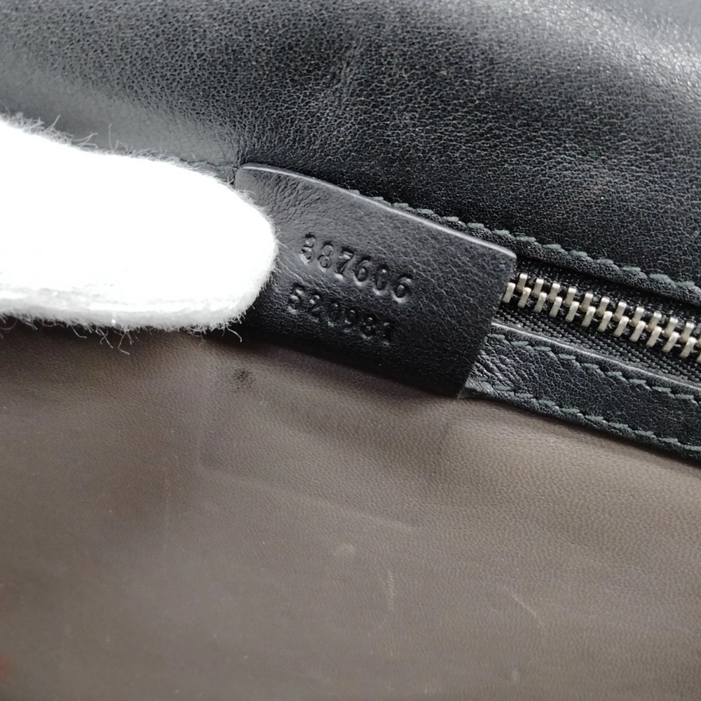 Authentic Gucci Black Leather Chain Shoulder Bag Gucci Black Patent leather - Picture 12 of 16